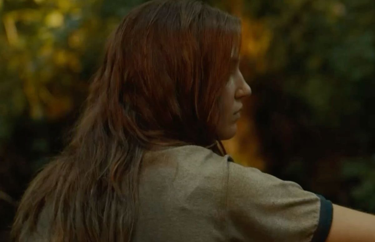 I love her back/side profile sm