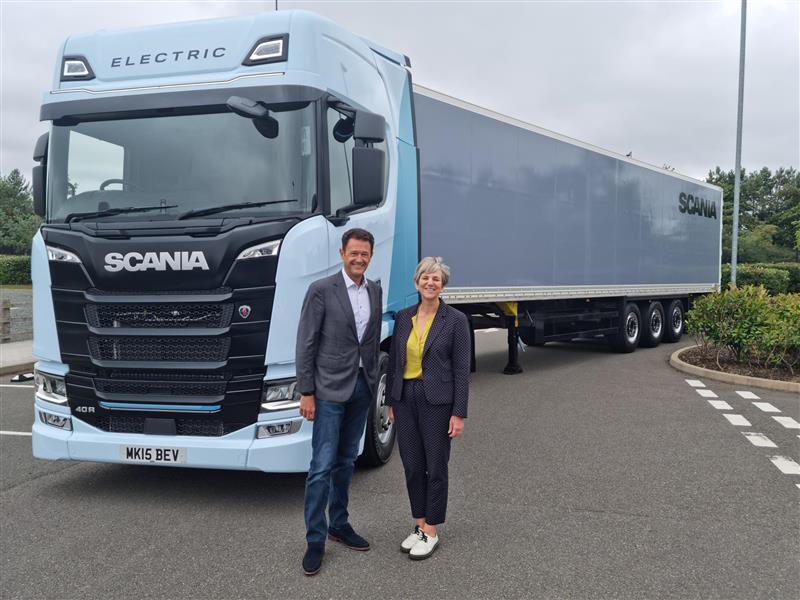 News alert 🚨

We’re extending our Plug-in Truck Grant for another year, making it cheaper to buy a zero-emission truck &amp; #maketheswitch 🚛 

On top of £200m to roll out ZE trucks &amp; charging infrastructure – supporting jobs &amp; securing our future through our #PlanForChange