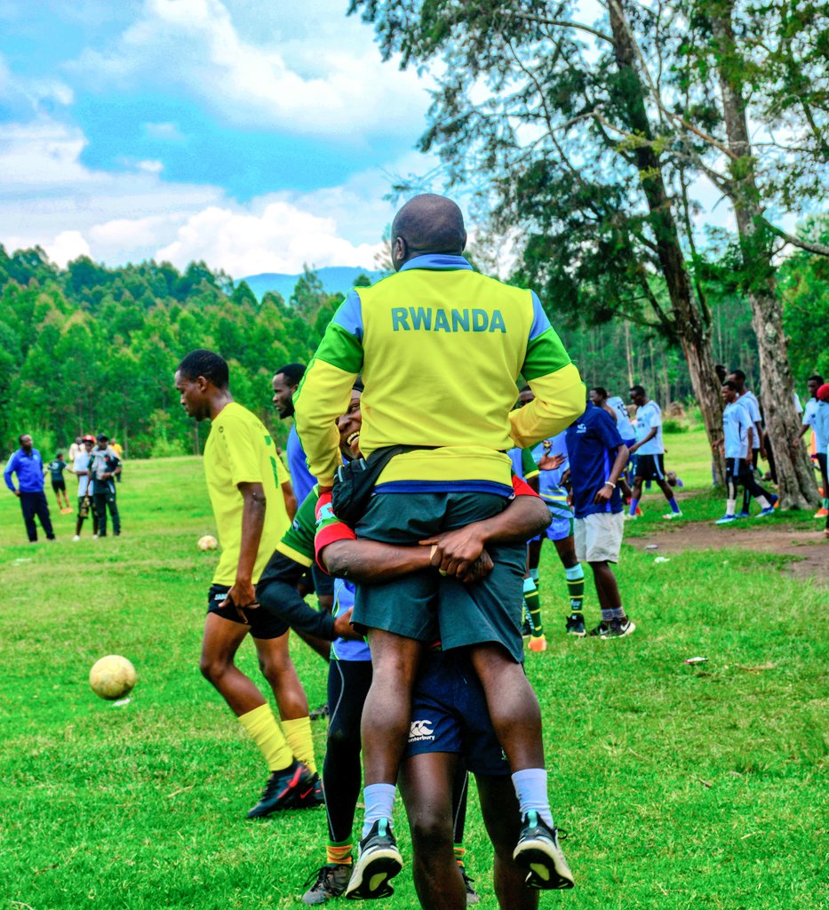 gitisitss's tweet photo. @GitisiTssRugby mu mikino yo gushaka itike yimikino ya FEASSA yaserukiye intara yamajyepfo isezereye Kayenzi Tss na Muhanga #RwandaRugby @visitrwanda_now #Love #Viral #TRENDS #x #ig #fb #tiktoknews #youtube #snapshat #threat @koimillgaya1 @ImutakaraIwacu #Rwanda_Edu https://t.co/zmd3xo6jQy