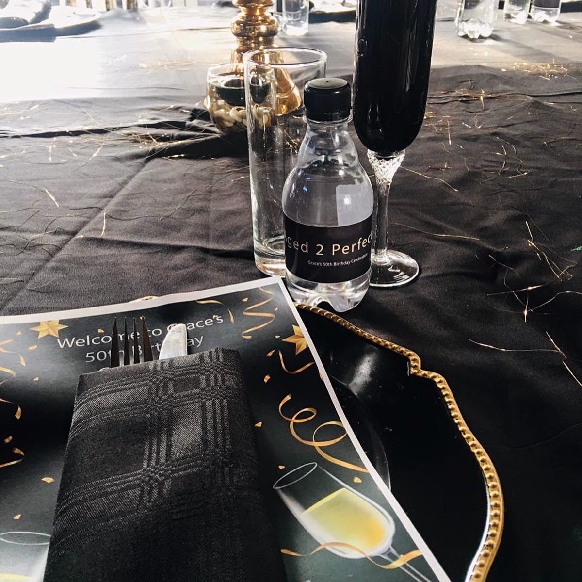 Ditse_7's tweet photo. I do branded bottle water for birthdays,weddings, babyshowers etc, ca intact me for your next event 072 110 4620 #90DayFiance #bonang #sjava #passports https://t.co/maCCsGQ4fB