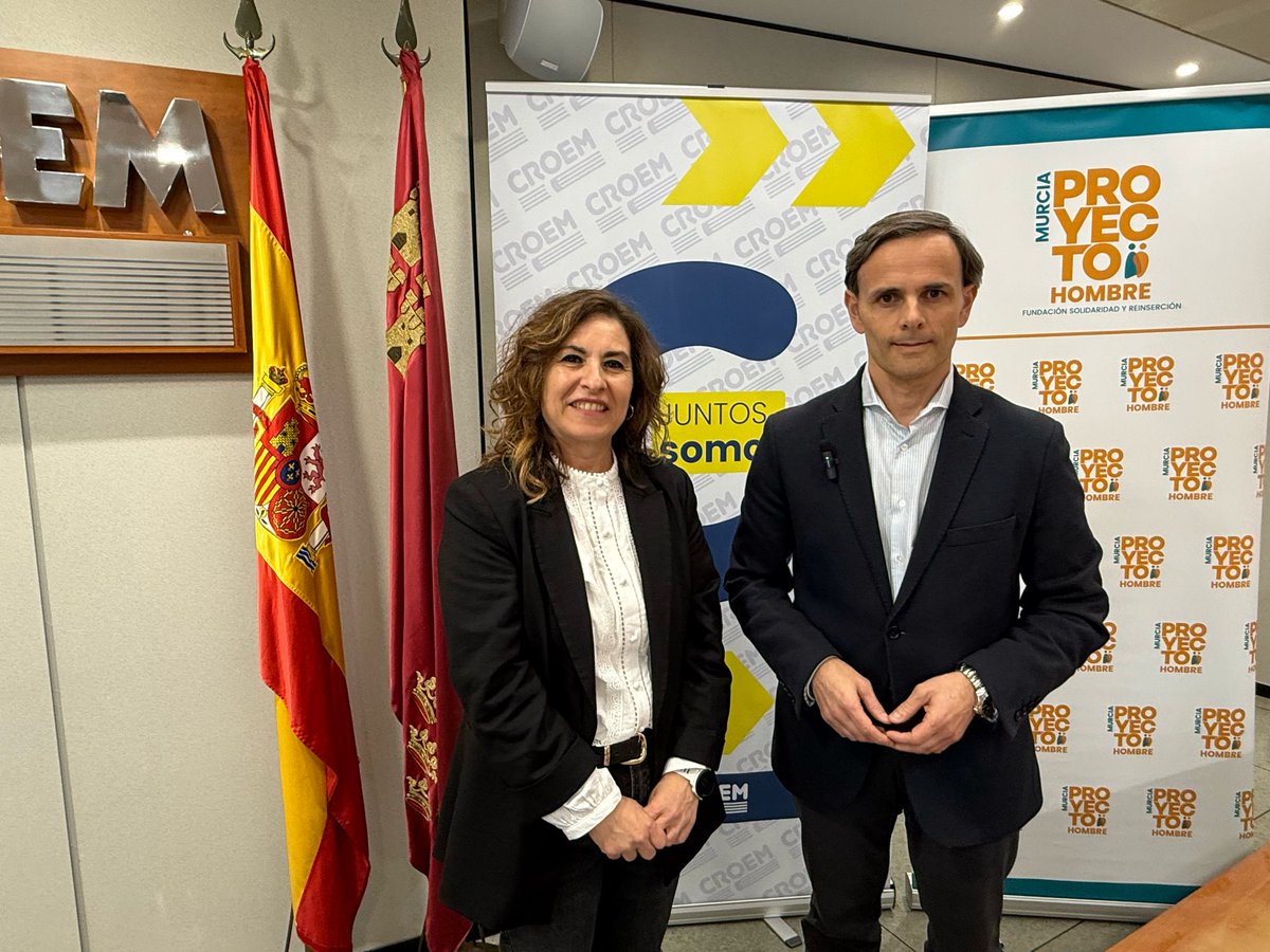 <a href="/croemurcia/">CROEM</a>  y <a href="/PHMurcia/">ProyectoHombreMurcia</a> se alían para promover programas de superación del tabaquismo en el entorno #laboral.
La iniciativa, activa hasta el 30 de junio, ofrece a las empresas talleres y sesiones informativas con una tasa de éxito del 73,3 %