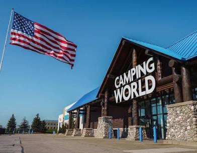 marcuslemonis's tweet image. Dear Any town USA,
I have received countless calls, emails, texts and mail regarding my refusal to take down the flag. These flags that I put up are not just at @CampingWorld. They have gone up at 1 small business in South Carolina @ShulersBBQ and in the town of Grafton IL.…