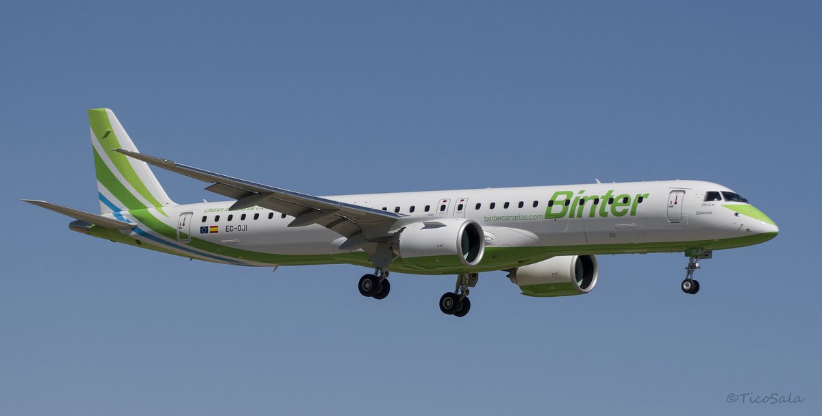 Llegada de <a href="/BinterCanarias/">Binter</a>  a <a href="/aeroVLC/">Aeropuerto Valencia</a> , Embraer E195-E2. <a href="/VLCmovements/">VLCmovements</a> .