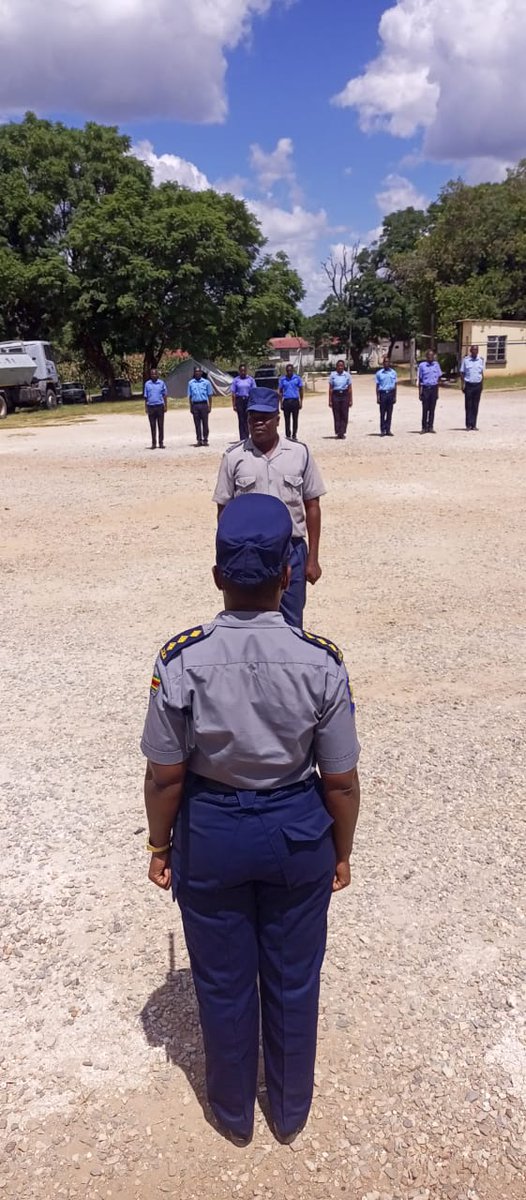 chegutumun's tweet photo. Chegutu’s municipal police underwent intensive training with ZRP in:
🔫 Firearms &amp; safety
⚖️ Anti-corruption &amp; discipline
🏋️ Drills &amp; fitness
📜 Tearsmoke &amp; joint ops protocols
Enhancing service to the community! #Chegutu #MunicipalPolice https://t.co/X4eesgsTIb