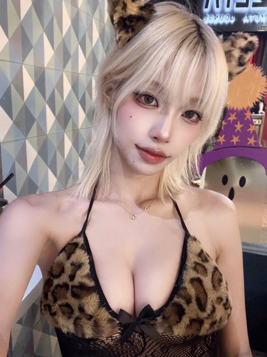 6Tnk3's tweet image. ドSギャルに呼吸管理されたいM男いる？
#P活静岡 #P活浜松