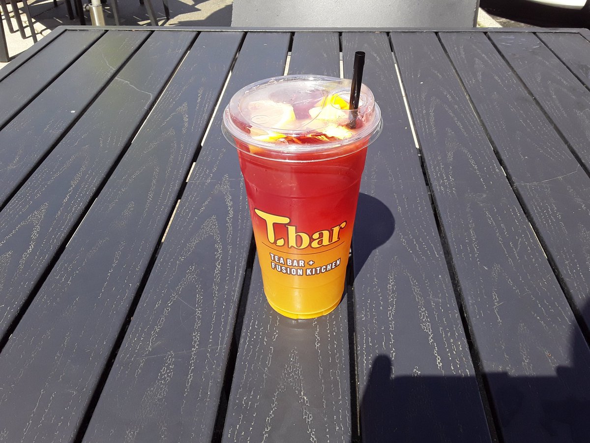 Fries101Reviews's tweet photo. T-Bar Drink Of The Day: Spring Sunrise 😄 @Fries101Reviews 🍟#TBar #DrinkOfTheDay #SpringSunrise https://t.co/sXIGqnJxaN