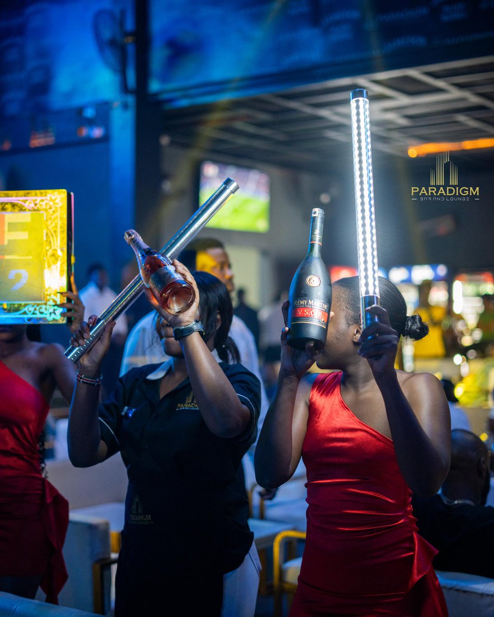 Paradigmkla's tweet image. A time was had with DJ Brianne 🇷🇼 last Epic Friday 💃🏾 . Thank you for an awesome performance, till next time ! 

#ParadigmEpicfriday #djbrianne_rw