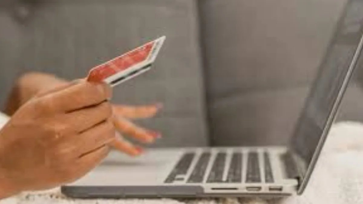 News24eng's tweet image. Don’t Miss Out! Here Are 6 Hidden Features Of Credit Cards You Probably Didn’t Know About
#CreditCard #NewFeatures 

Read more:tinyurl.com/3y5c5hmh