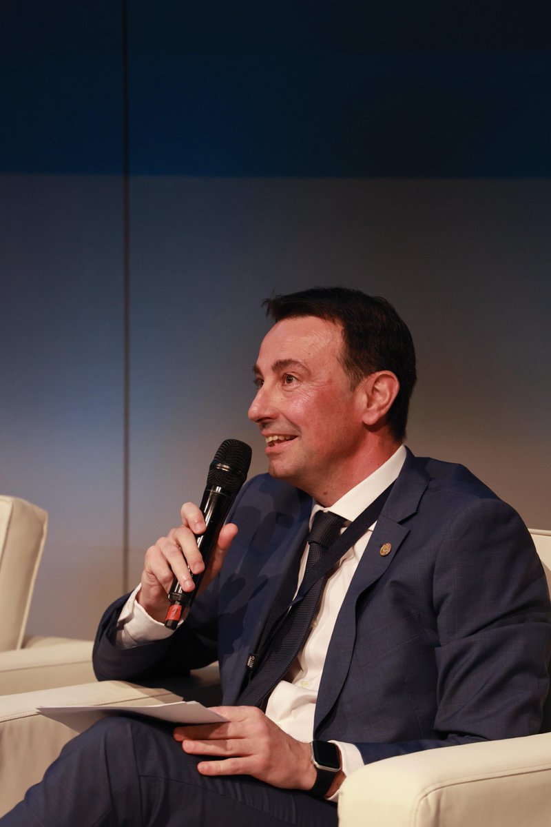 World Forum of Local Economic Development (WFLED) (@worldledforum) on Twitter photo #SevillaWorldForumLED
<a href="/MikelTorresEJGV/">Mikel Torres</a>, vicelehendakari y consejero de economía, trabajo y empleo del <a href="/Gob_eus/">Eusko Jaurlaritza - Gobierno Vasco</a>, comparte las medidas que impulsa el País Vasco ante los desafíos demográficos, ecológicos y digitales, con foco en el empleo, la igualdad laboral y el clima. #SevillaWorldForumLED
<a href="/MikelTorresEJGV/">Mikel Torres</a>, vicelehendakari y consejero de economía, trabajo y empleo del <a href="/Gob_eus/">Eusko Jaurlaritza - Gobierno Vasco</a>, comparte las medidas que impulsa el País Vasco ante los desafíos demográficos, ecológicos y digitales, con foco en el empleo, la igualdad laboral y el clima.