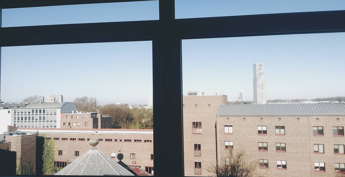 Der erste April begann kalt, wurde wärmer und wird nicht enden wie er begann. Es tat mir schon ein wenig leid nicht der zu sein, der gemeint war mit "Haben wir ihn schon drin?" Und dann noch mit JA geantwortet wurde ...  #KommunikationsübermittlungsGeräte vom Nachbarhaus GlückAuf