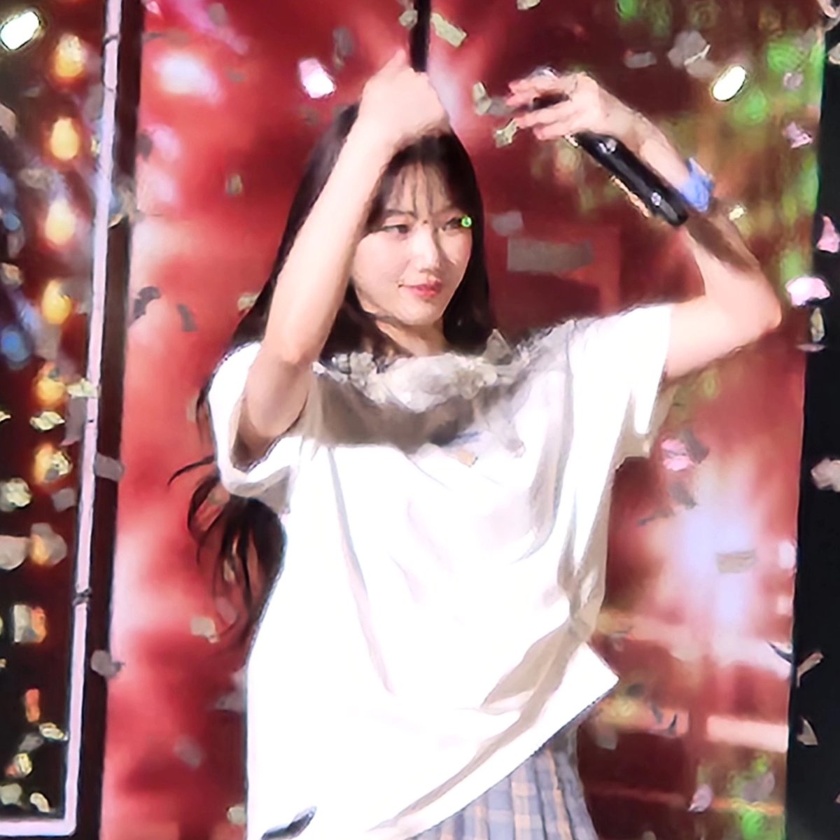 minaclenight's tweet image. #AprilFoolsDay 
#만우절
#르세라핌 
#LE_SSERAFIM