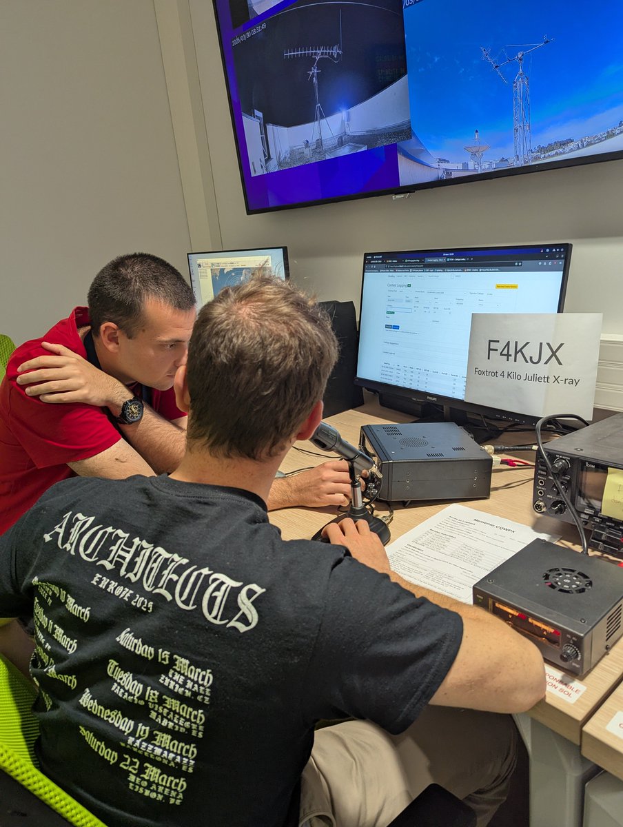 csumontpellier's tweet image. 📡 Our fabulous #radiohams made up 310 contacts during the CQ WPX Contest - SSB for their 1st participation! They made contact with the worldwide radioham community from #Europe, #USA, #Canada, #Qatar, #Argentina, #Brazil, #Oman... Congrats to the team @IARU_R1 @amsatf