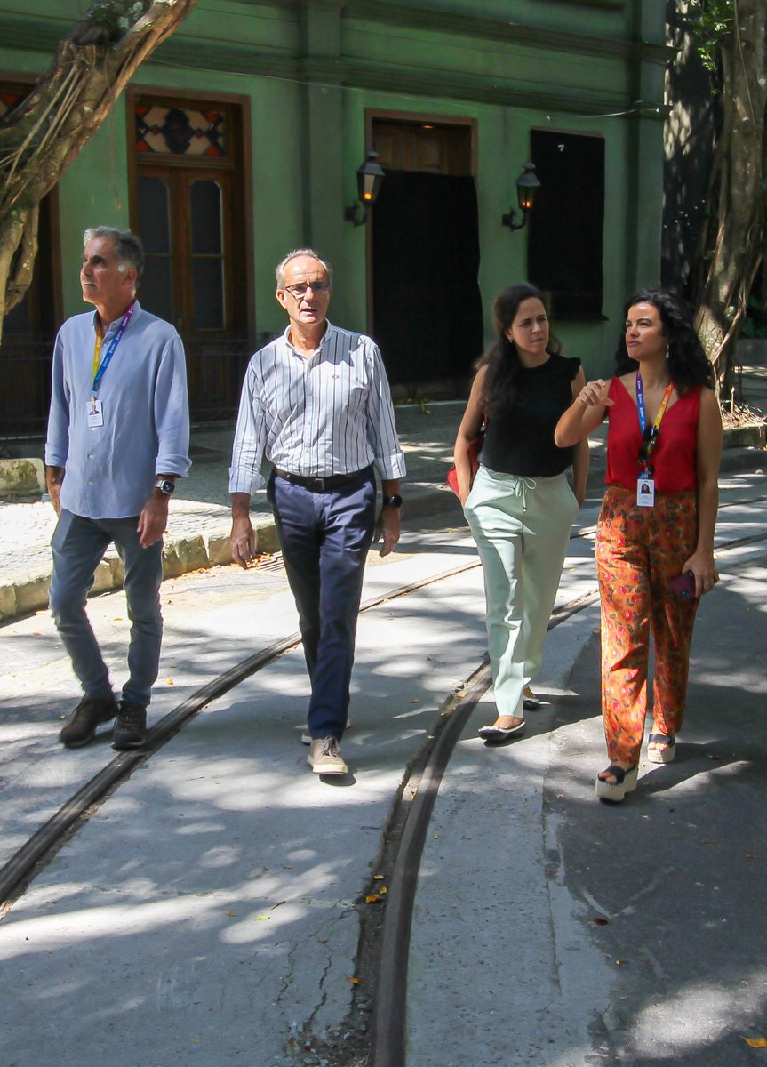Consulado de España en Río tweet media