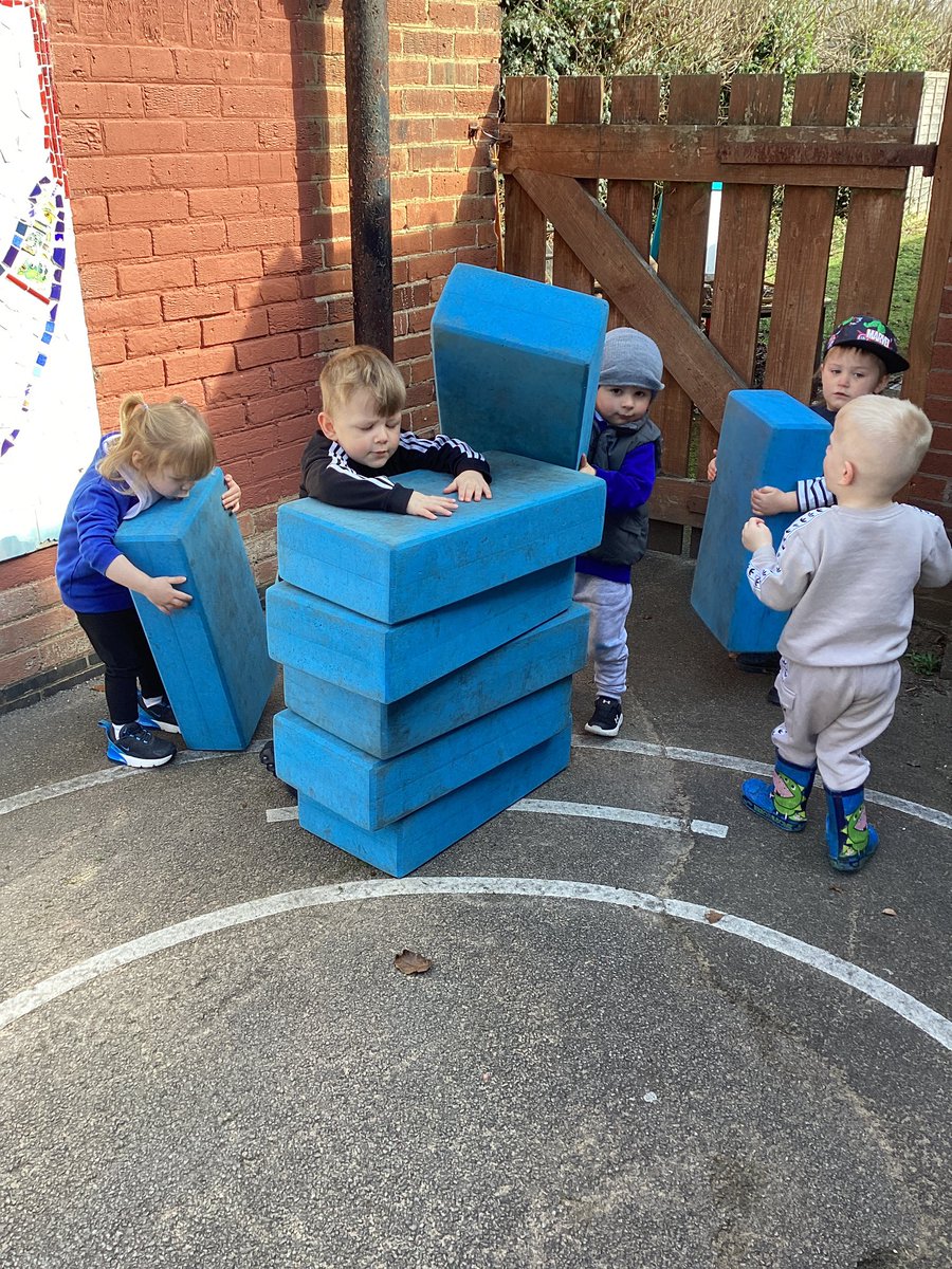 Tang Hall Puffins tweet media