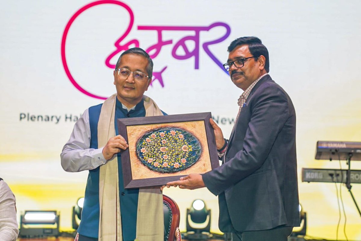 Today marks a landmark celebration as the Airports Authority of India celebrates its 30th #AnnualDay with a grand cultural event at Bharat Mandapam in #NewDelhi. Gracing this momentous occasion, Chairman, #AAI, Sh. <a href="/vipinkumarIAS/">Vipin Kumar</a> extended a heartfelt welcome to the Hon’ble Chief