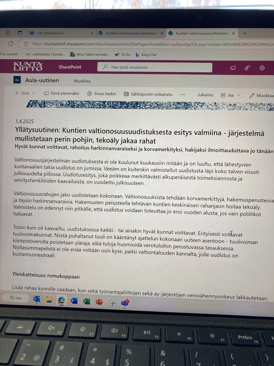 Aprilliä!😂 Näin meillä <a href="/Kuntaliitto/">Kuntaliitto | Kommunförbundet</a> ssa! Melkein menin itsekin lankaan…