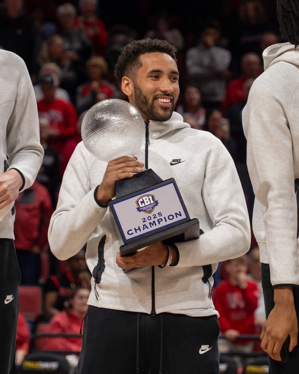 Illinois State Men's Basketball tweet media