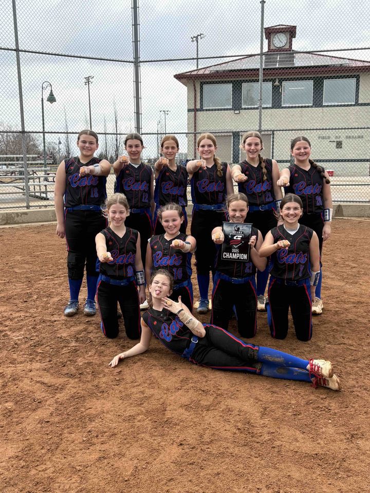 Cats 12u - May had a great start to the season, taking home the championship of the Swing into Spring tournament in Shelbyville.  Way to go ladies!
