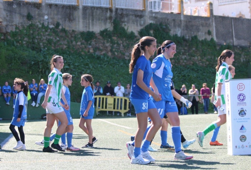 Define un día feliz:
- Volver al 11 🥹