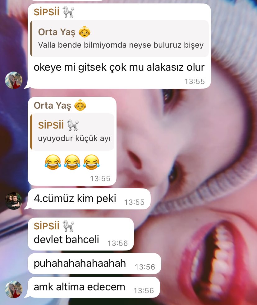 grafixedeff's tweet photo. Altıma işicemm ahahhahajsjsj @dilarabpolatt https://t.co/qwCjytgfrk