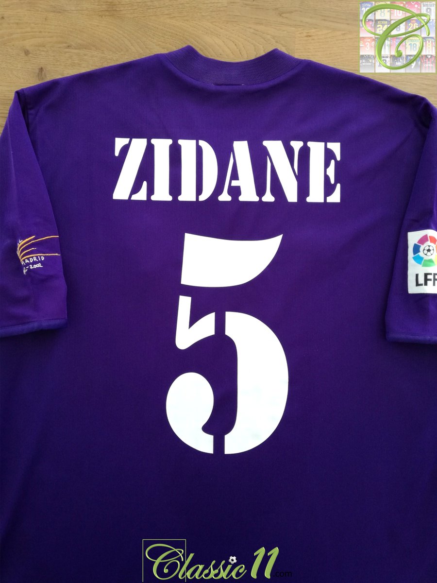 Just arrived in store:

2002/03 Real Madrid Centenary 3rd Football Shirt Zidane #5

classic11.com/products/2001-…

#Classic11 #classicfootballshirts