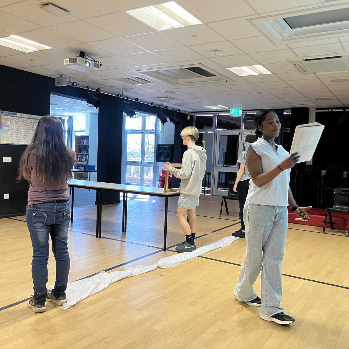 Lovely to be back in the studio today! Lots of hard work from the Year 11’s. Look forward to seeing more next week🎭