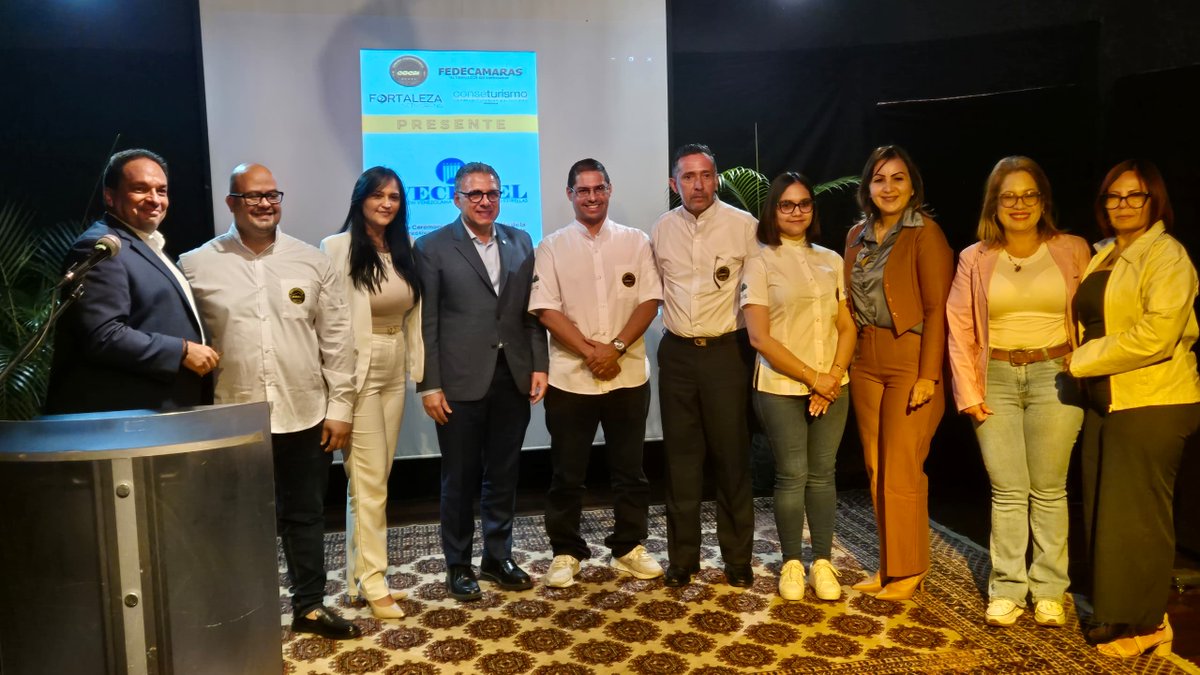 ...por <a href="/CONSETURISMO/">CONSETURISMO</a>. Especial agradecimiento a la ideóloga de mi participación ese día, la amiga y colega <a href="/CandidaAngel2/">Candida Angel</a>, promotora de esta y otras iniciativas gremiales gastronómicas.

Éxito a todos!.

#gastronomia #gremio #venezuela