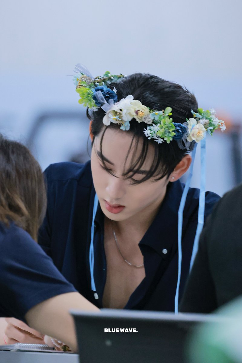 BLUE WAVE.🌊(REST) tweet media