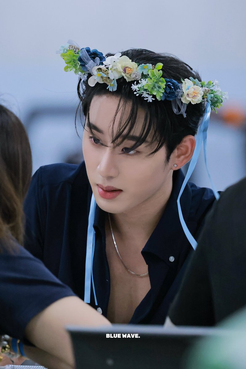 BLUE WAVE.🌊(REST) tweet media