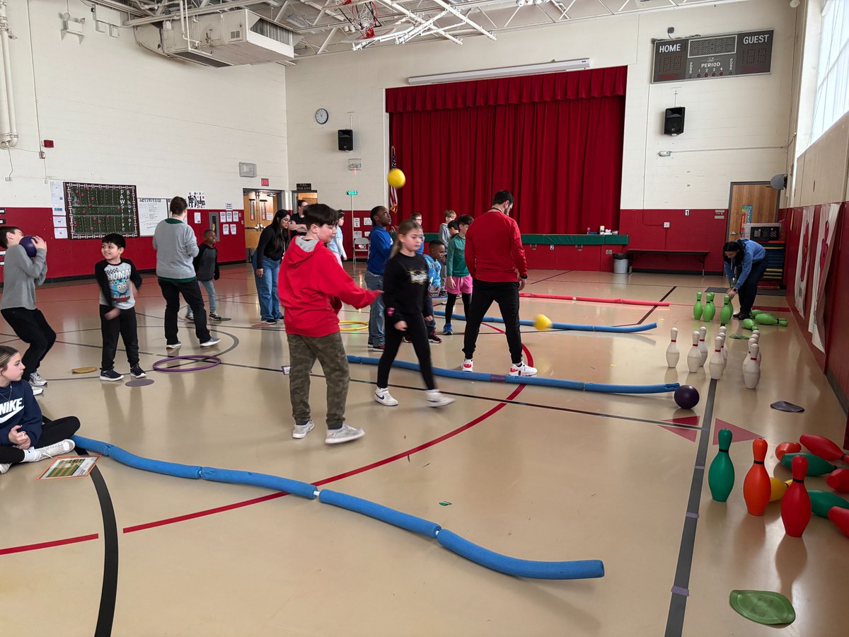 Thank you Mr. Dydyn for assisting with the Best Buddies event <a href="/Bradley_School/">Bradley School</a>. It truly was a bowling bash!! <a href="/Coach_Dydyn/">Mr. Dydyn</a> #bestbuddies