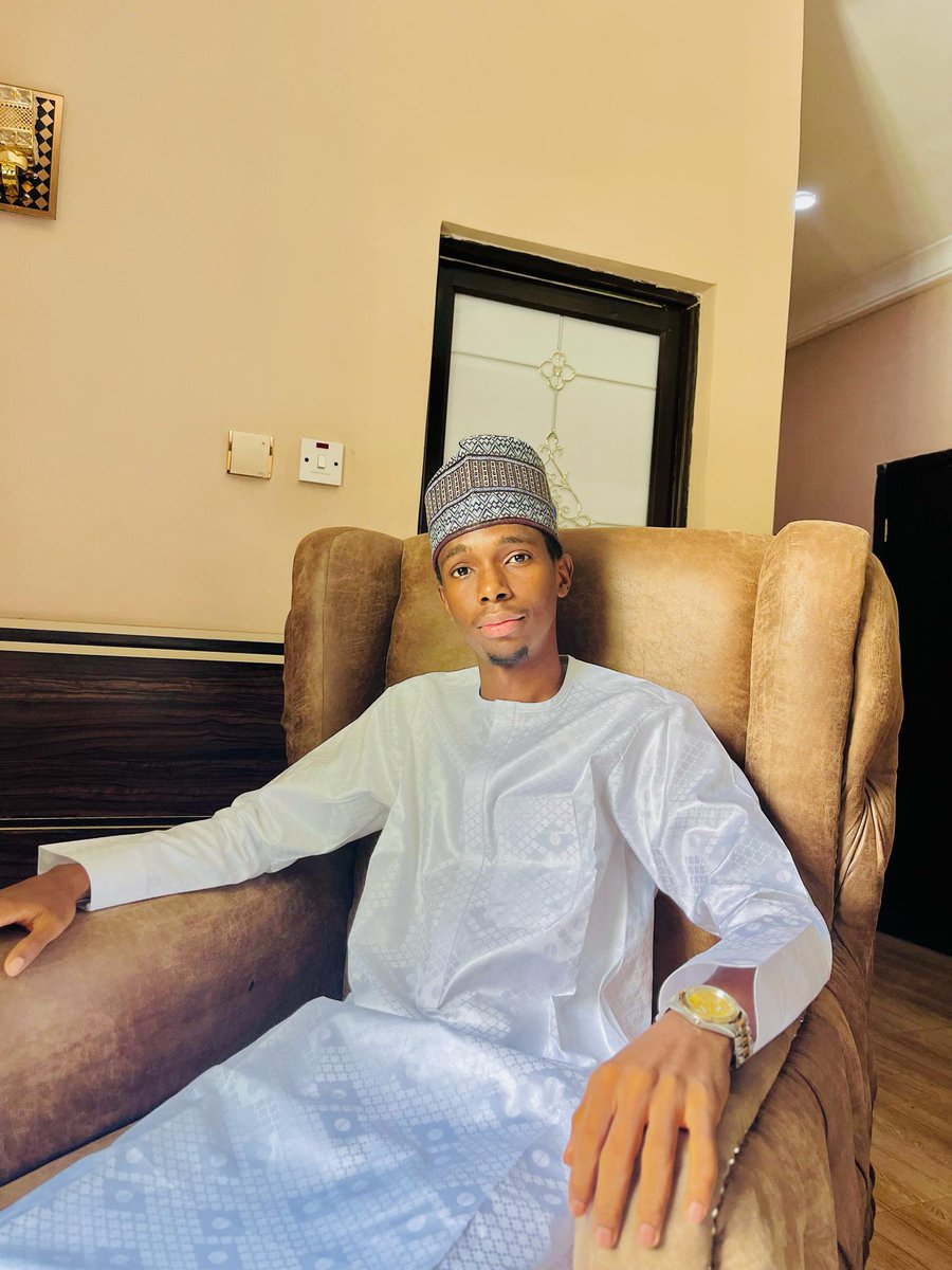 nuumangoje01's tweet photo. Eid Mubarak
#LateEidPost https://t.co/D2IVLu9tLv