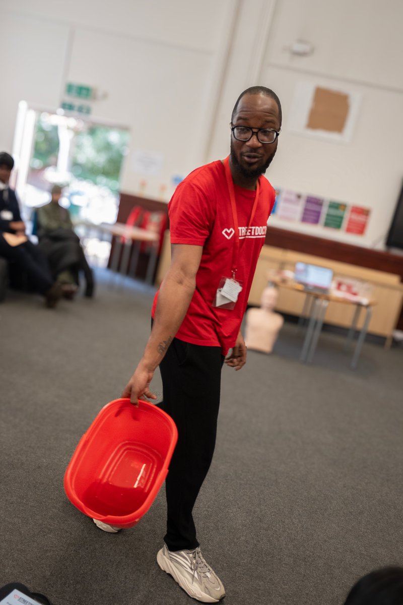 Moseley School (@moseleyschool) on Twitter photo Recently, our Year 12 students took part in a powerful emergency first aid session with <a href="/StreetDoctors/">StreetDoctors</a>, gaining hands-on lifesaving skills. From treating heavy bleeding to helping someone unconscious, they left equipped to make a difference in a crisis! #FirstAid #StreetDoctors Recently, our Year 12 students took part in a powerful emergency first aid session with <a href="/StreetDoctors/">StreetDoctors</a>, gaining hands-on lifesaving skills. From treating heavy bleeding to helping someone unconscious, they left equipped to make a difference in a crisis! #FirstAid #StreetDoctors