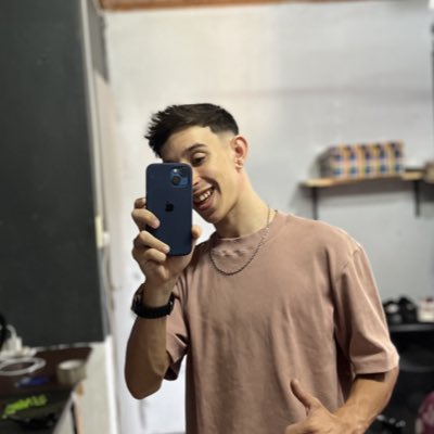 Brunoskt777's tweet photo. #NuevaFotoDePerfil https://t.co/w8n1WYwO0h
