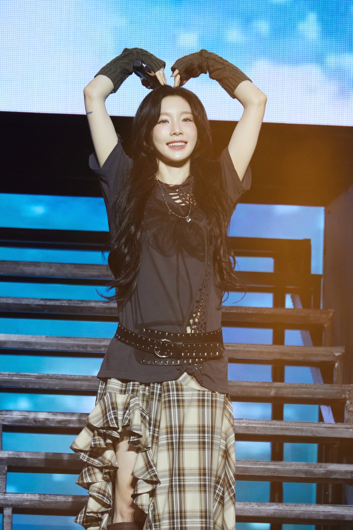 WhenInManila's tweet image. Thank you, Taeyeon! 🌸

K-Pop vocal queen Taeyeon brings her sixth solo concert tour, The TENSE, to Manila.

This show was proudly brought to you by SM Entertainment, CJ Entertainment, and PULP Live World.