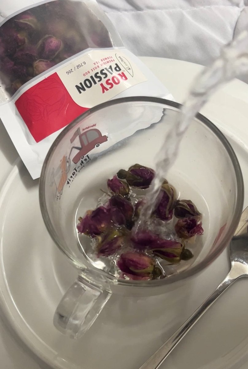 kyrhhhh's tweet photo. Lepas tahu khasiat rose bud tea ni terus rasa nak cuba. Kalau korang nak sihat luaran &amp; dalaman without consume any supplement boleh try minum this tea https://t.co/iei8FpFyWZ

#Leaftea #shopeehaul #raya2025 #Raya https://t.co/37f5DaG9M9