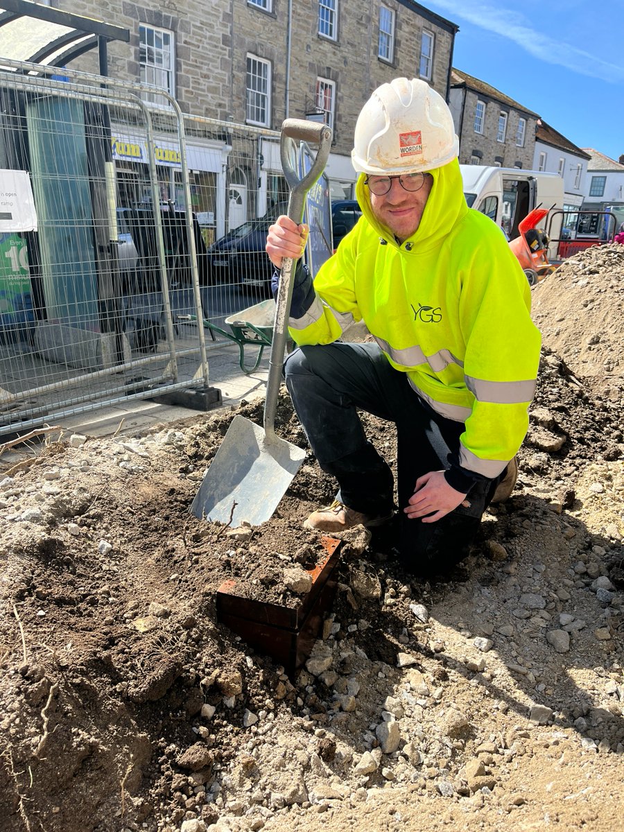 A 1st class find! 🪙

Work to transform the museum garden took a dramatic turn this week, when contractors discovered a box containing a hoard of Henry II coins which probably made their way to Truro when the castle was built here. An unbelievable find right on our doorstep!