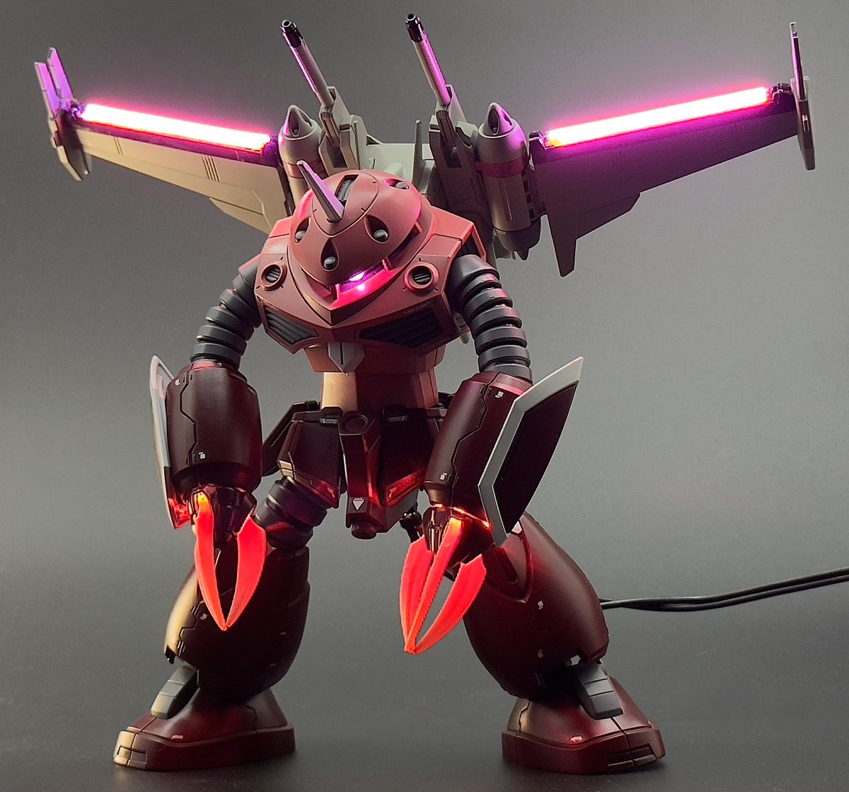 シャア村 tweet media