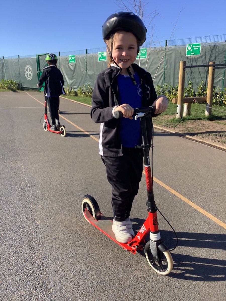 StCuthbertsPri's tweet image. Year 3 enjoying their last week of Skoot School in the sunshine!☀️🛴

Thanks to Kate ❤️
#LSSP 
@Liverpool_SSP 
@LsspKate