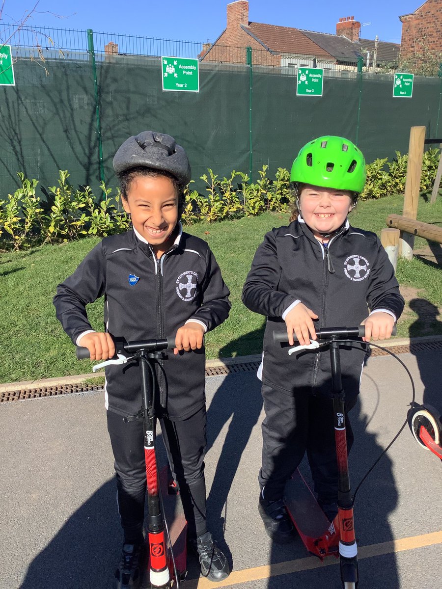 StCuthbertsPri's tweet image. Year 3 enjoying their last week of Skoot School in the sunshine!☀️🛴

Thanks to Kate ❤️
#LSSP 
@Liverpool_SSP 
@LsspKate