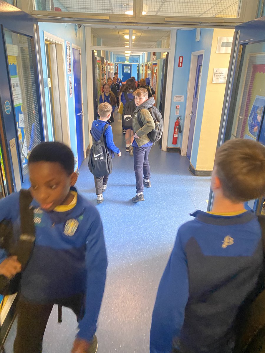 SJBPS11's tweet photo. It’s all go for our Year 8s as they transition to their next class. Art, Literacy and Geography have been ticked off for today, it’s on to the next class! #transitionweek #year8 https://t.co/mQeDKOn0Lk