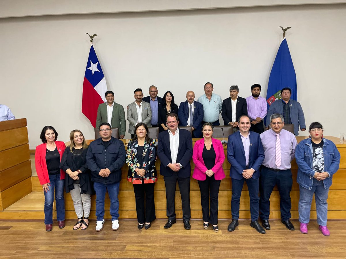 HectorPachecor's tweet photo. El  27, 28 y 29.3.2025 en  Casa Central de @uchile la Asoc. Nacional de Cores @AncoreChile1 realizó su II Encuentro Nacional y Congreso con  Exposiciones de @Senado_Chile @Camara_cl @DipresChile @Agorechi entre otros y termino con Proclamación  nueva Directiva,Lista Única #Ancore https://t.co/BxnolsOTGO