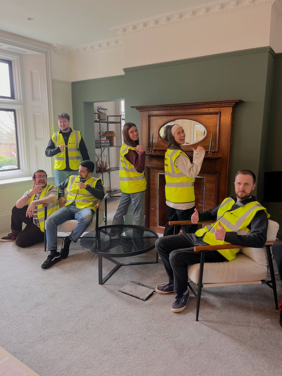 heatableUK's tweet image. No, this isn't an April Fools joke.... we really did do a photoshoot to celebrate our new Hi-Vis delivery. 👷‍♀️

How much did we slay on a scale from 1 to Bob the Builder? 😎

#Heatable #SaveYourHeatable #BobtheBuilderRealness