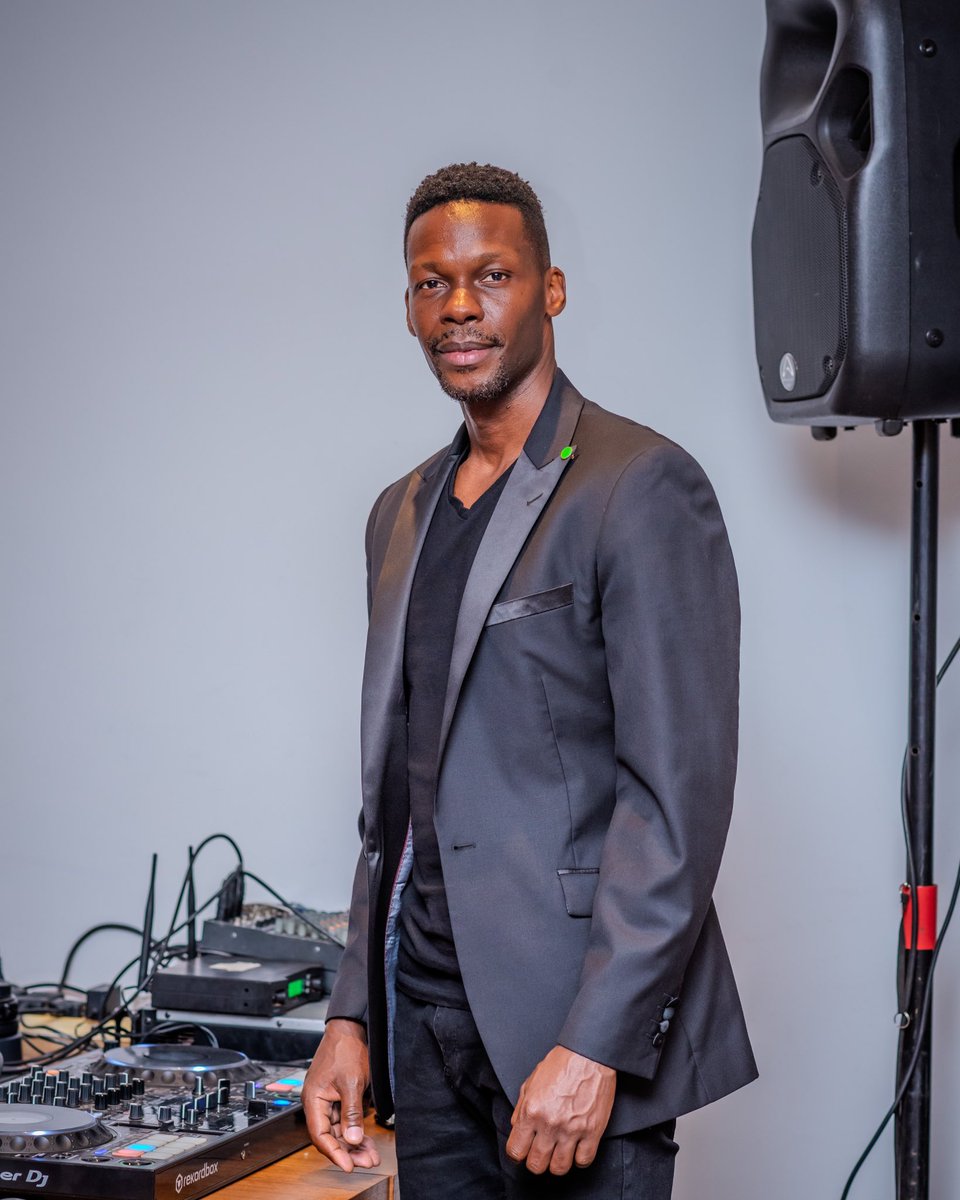 DanOmbok's tweet image. Big or Small, every event deserves excellence. Thankful for the trust &amp;amp; confidence clients have in me to deliver exceptional events. @katingedgeevent #eventsolutions #eventplanners #eventsetvices #eventplanner #katingedgeevents