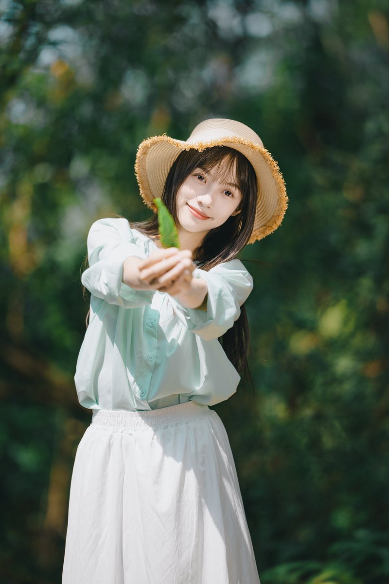 ViltroxOfficial's tweet photo. AF 135mm F1.8 LAB Z's wide F1.8 aperture and 11-blade aperture provide remarkable edge-to-edge clarity and sharpness, which makes it perfect for taking striking, impactful portraits.👧📷

Shot by @ Kahn

#Viltrox #viltrox135lab #viltrox135mmf18 #Nikon #Nikonphotography https://t.co/nVmMhG6jlp