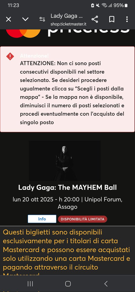 YenColombo's tweet photo. Ma perchè mi esce questo se ho selezionato un solo biglietto??  #MAYHEMBALL https://t.co/zt1QaPpsyx