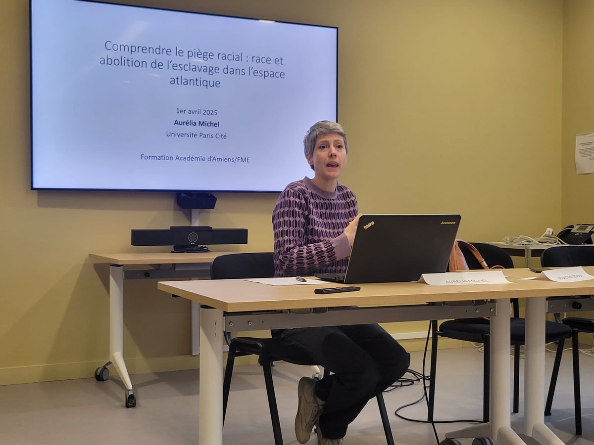 Lutter contre le racisme. Une priorité académique. Poursuite du partenariat avec la fondation pour la mémoire de l'esclavage. Formation pluridisciplinaire pour les EPLE d'Amiens aux archives départementales Somme. Comprendre pour mieux répondre.
L'académie d'Amiens s'engage !