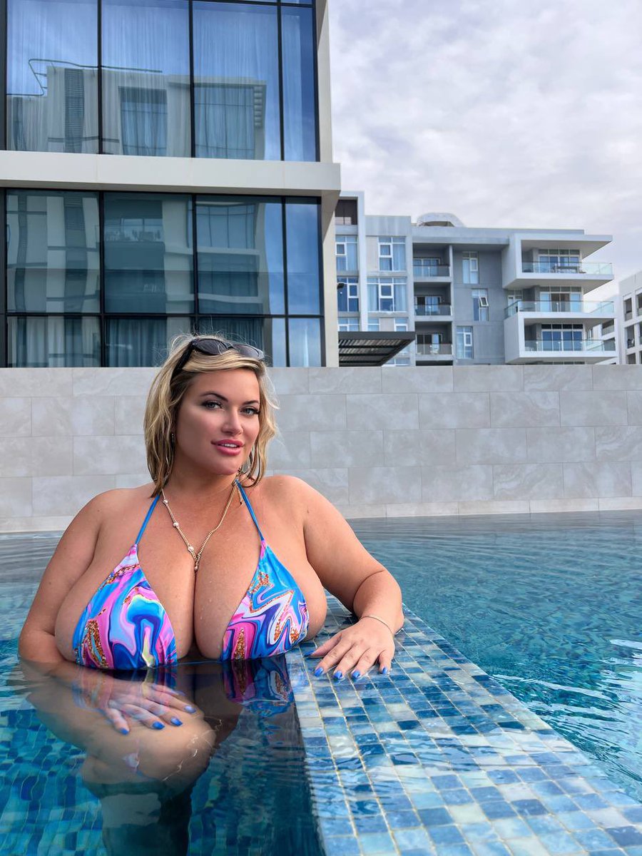 70% off for my hottest content 🔥HURRY! 

onlyfans.com/olyria_vip/c3