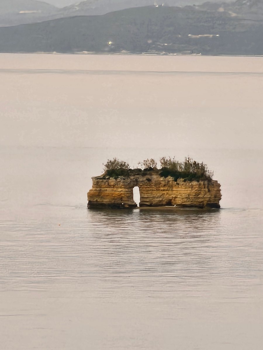 ludwigbarragan's tweet image. Pretty sights in the 🇬🇷 island of Corfu.