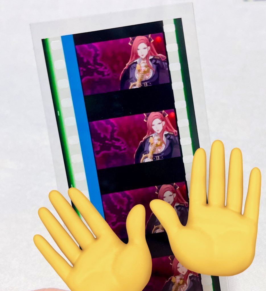 s___magica's tweet photo. @mriktainmg 初めまして、検索よりお声がけ失礼致します。
当方中央区、無花果の2枚を所持しておりますが2:2での郵送交換は可能でしょうか？
商品の先送り、または本垢の提示も可能でございます。
一度ご検討頂けますと幸いです、よろしくお願い致します。★ https://t.co/ziwnmDfrNw