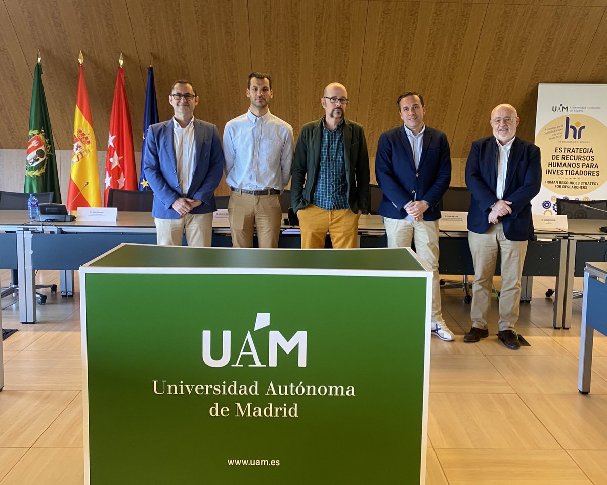 🎙️Damos paso a la Mesa 2 del Foro de Innovación UAM-Empresa
💡En esta sesión, conocemos casos de éxito en innovación y transferencia, con la participación de <a href="/urbaser_/">Urbaser</a>  y <a href="/sygris_es/">Sygris</a> , junto a investigadores de la EPS <a href="/UAM_Madrid/">UAM Autónoma Madrid</a>, presentando sus proyectos ➡️#MadridNorteTransfiere